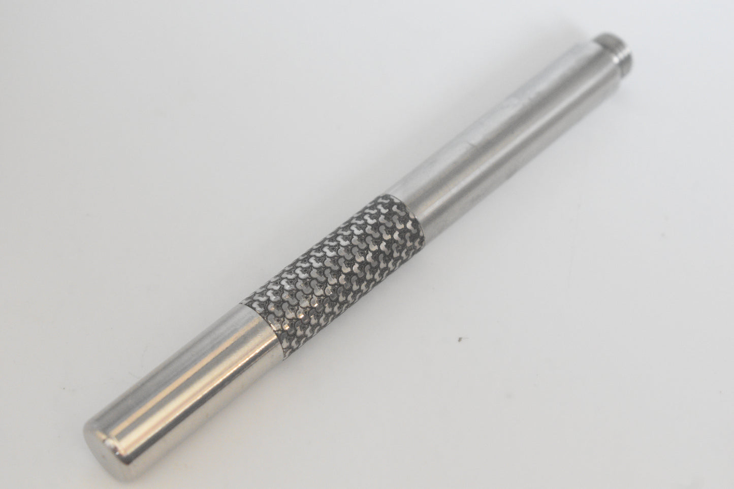 Anti Pocket Pocket Pen - Sakura Chainmail