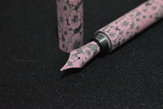Pocket Fox - Titanium - Specilaist Ceramic - Pink Pearl - Sakura
