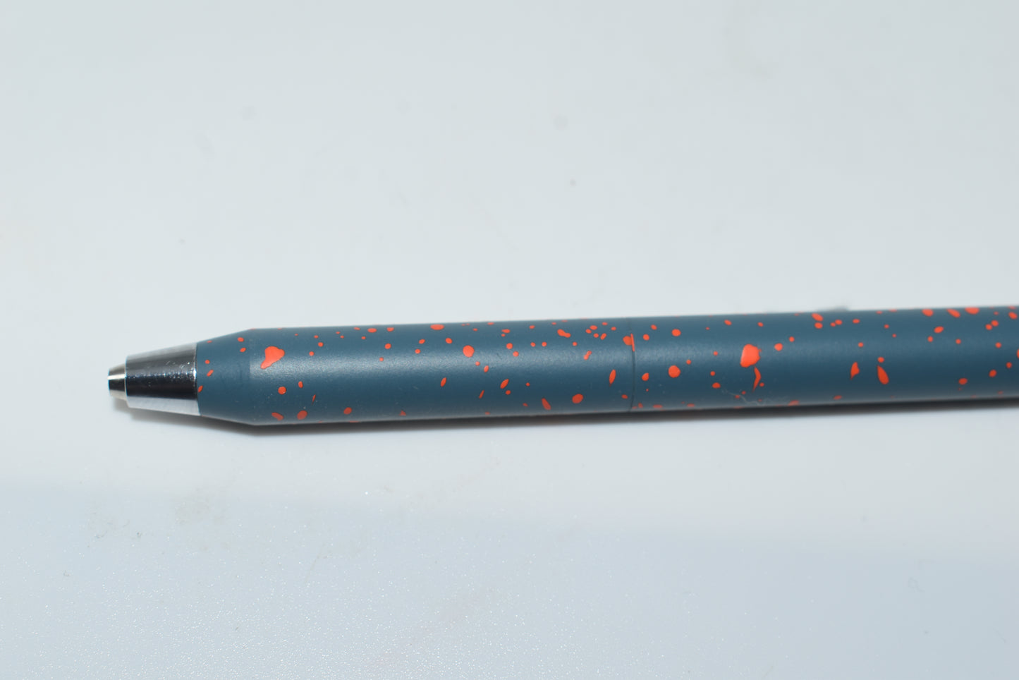Silver Wolf Clutch Pencil - Stainless Steel - Ceracote - Cursed Pumpkin