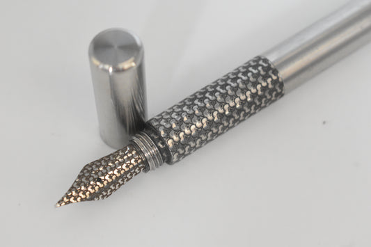 Anti Pocket Pocket Pen - Sakura Chainmail