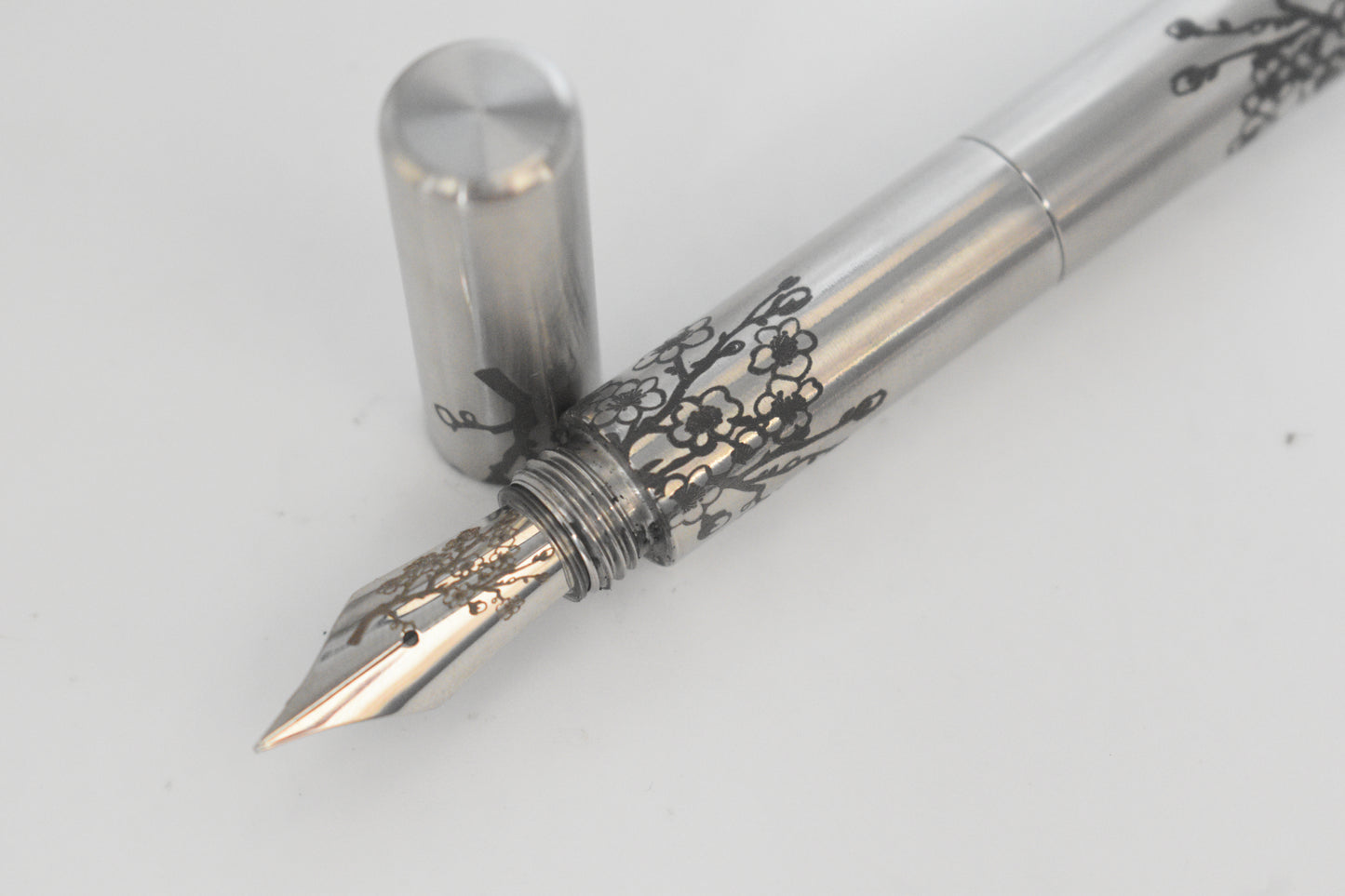Anti Pocket Pocket Pen - Sakura Branch