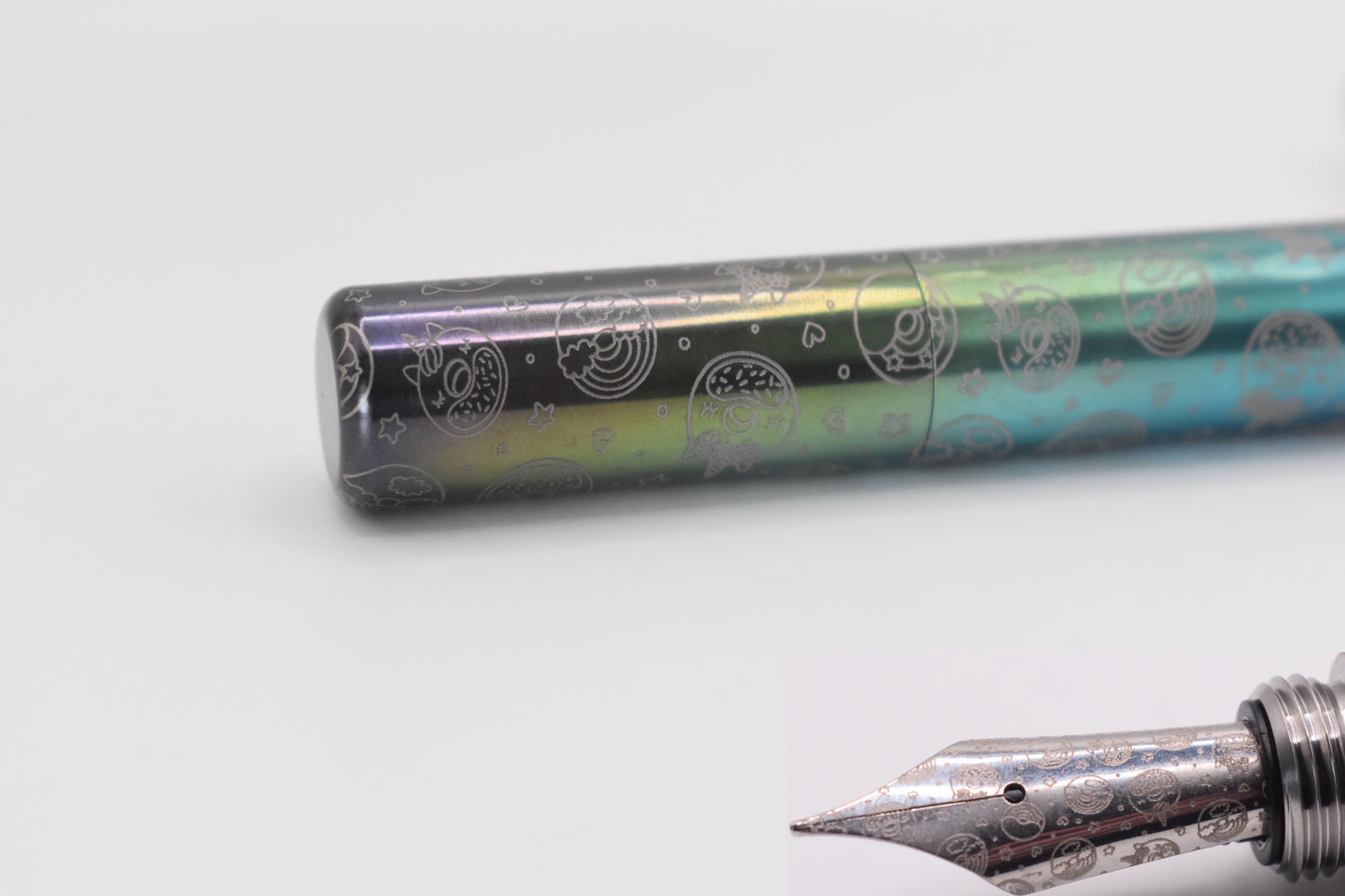 Pocket Fox Rainbow - Click to select engraving